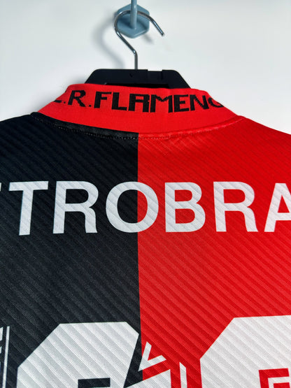 Camisa Retrô Flamengo “Papagaio de Vintém” – A ousadia de 1995